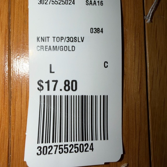 Forever 21 Women’s Large Cream and Gold Sequins Knit Top NWT - Picture 6 of 6